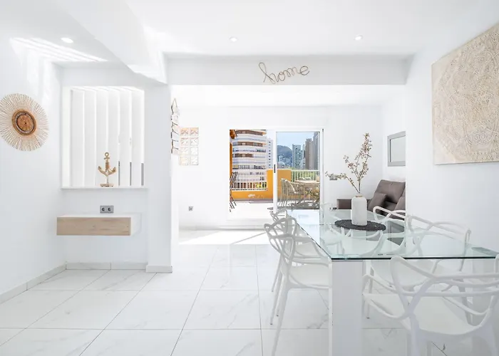 Penthouse Ancla 561 Levante شقة *