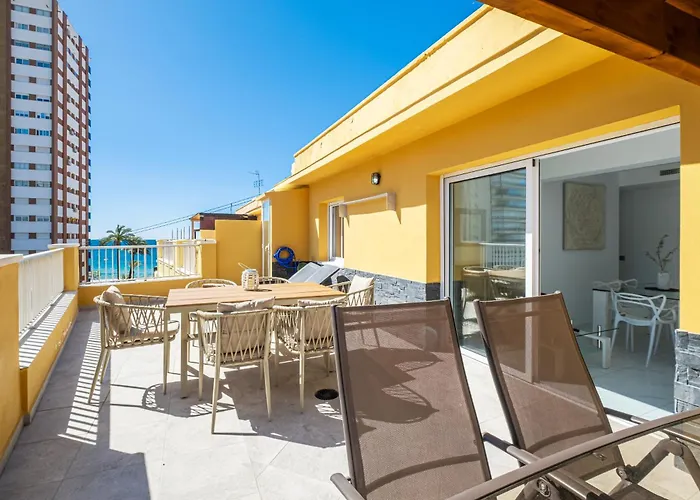 Penthouse Ancla 561 Levante شقة *